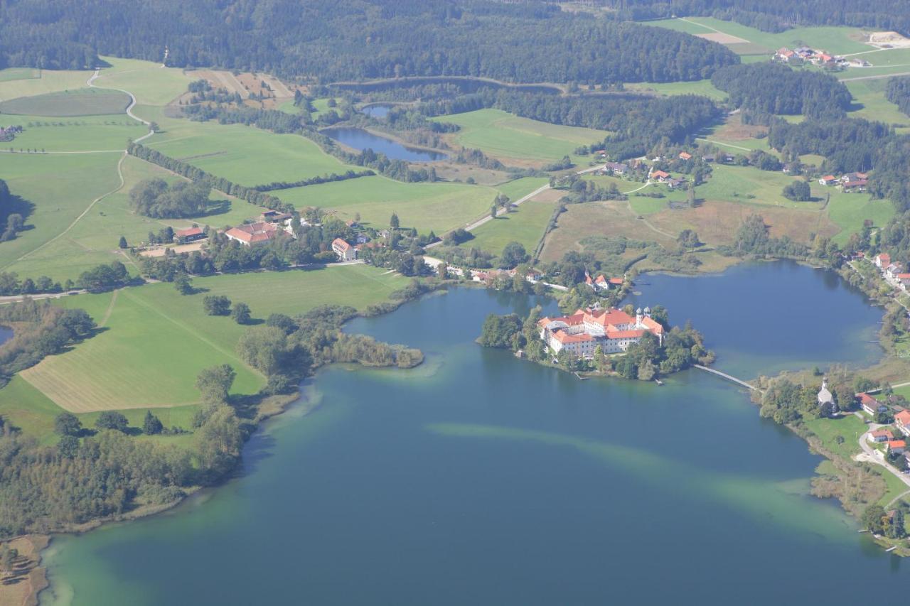 Haus Rufinus Am Kloster Seeon Seeon-Seebruck Exterior foto